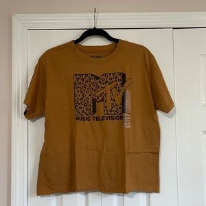 NWT MTV Graphic T Shirt